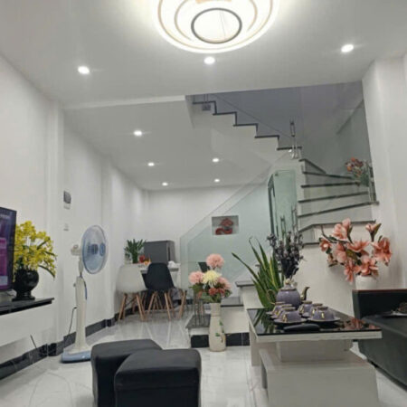 Bán nhà mặt ngõ Vũ Trọng Phụng, Thanh Xuân – Ba gác tránh – 2 mặt thoáng trước sau ngõ thẳng tắp ra