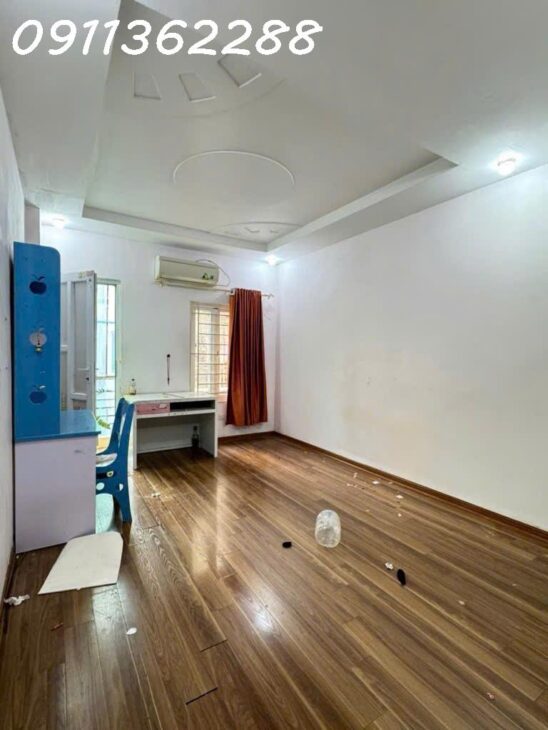 Bán nhà 36m² 5 tầng, 4PN, ngõ Quan Nhân, Thanh Xuân, 7.8 tỷ, sổ đỏ