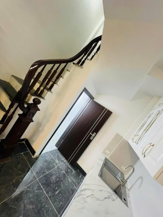 BÁN GẤPTT Q. HAI BÀ TRƯNG-35m*5T CHỈ 7 tỷ-NHÀ MỚI – ĐẸP LONG LANH- LÔ GÓC- NGÕ GẦN Ô TÔ