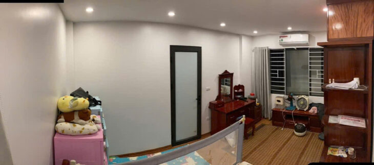 -GIÁ HIẾM–Bát Khối 30m*5T Chỉ 4 tỷ- Ô TÔ ĐỖ CỔNG-FULL NỘI THẤT-Ở LUÔN-