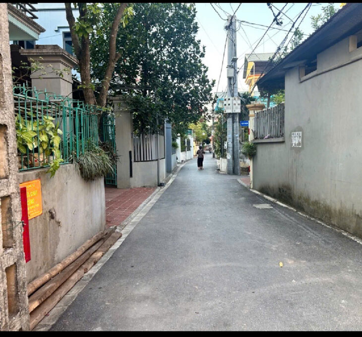 HIẾM- Ô TO- HÌNH THỬA A4- GIÁ ĐẦU TƯ – Nhà mình bán thuộc thôn Yên Bình – xã Dương Xá – Gia Lâm –