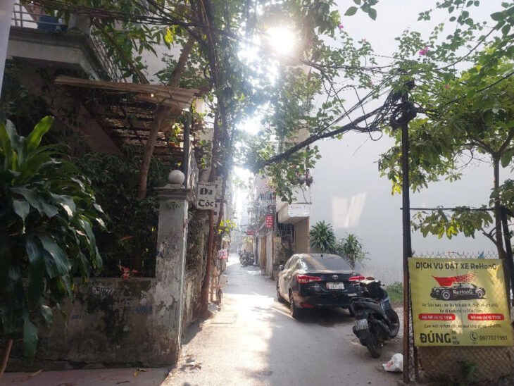 BÁN NHÀ BỒ ĐỀ LONG BIÊN, 41M,3 TẦNG, MT 4,1M, NGÕ 3M GIÁ NHỈNH 8 TỶ 1 CHÚT XÍU NHÀ DÂN XÂY CHẮC,