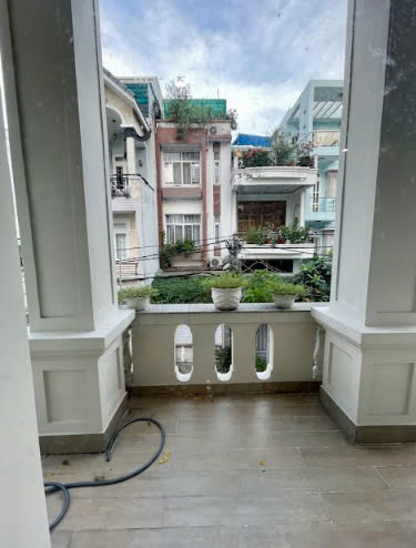 BIỆT THỰ ĐẸP ĐƯỜNG 8M THÔNG – KHU VIP LÊ VĂN QUỚI – BÌNH TÂN – TẶNG FULL NỘI THẤT – NHÀ SIÊU ĐẸP