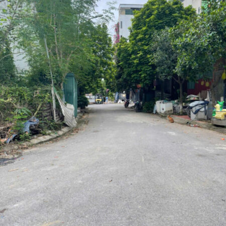 SIÊU PHẨM LÔ ĐẤT NẰM TẠI VỊ TRÍ VÀNG THUỘC KHU PHÂN LÔ- VỈA HÈ – KINH DOANH SẦM UẤT. THÔNG SỐ ĐẸP