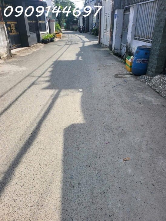 Nhà 3 tầng 1/ Đường LÊ VĂN KHƯƠNG – phường THỚI AN, Q12, DT 85,5m2 (5mx17,5m) – Hẻm xe Tải thông