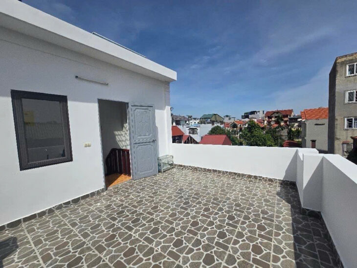 NHÀ ĐẸP NGUYỄN VĂN CỪ- LONG BIÊN. DIỆN TÍCH 36M, MẶT TIỀN 5.63M. GIÁ 6.8 TỶ. NHÀ MỚI, VỊ TRÍ ĐẸP,