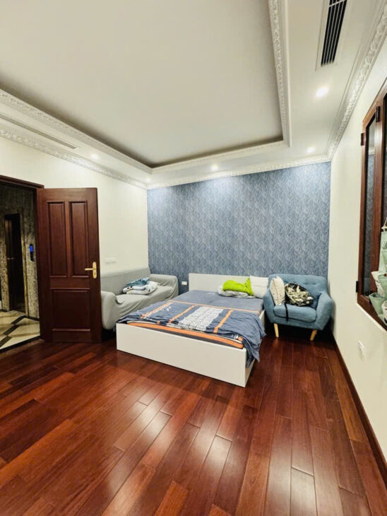 SIÊU HIẾM! DUY NHẤT 1 CĂN – KHU NHÀ GIÀU PHÚ MỸ – THANG MÁY – GARA Ô TÔ – NỘI THẤT SANG XỊN!