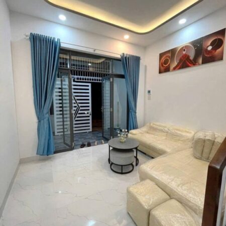 Bán nhà 2 tầng mặt tiền đường Hoà Trung Vĩnh Hoà, Nha Trang – Giá 2 Tỷ 250 Triệu Bán nhà 2 tầng mặt tiền đường Hoà Trung Vĩnh Hoà, Nha Trang – Giá 2 Tỷ 250 Triệu