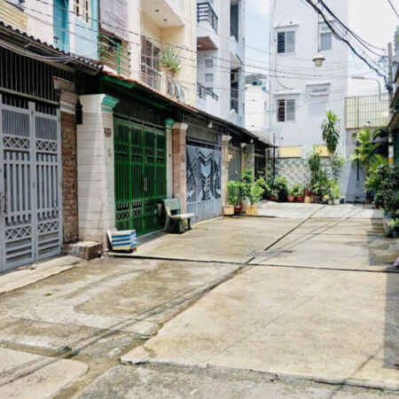 GIẢM 500TR, BÁN NHÀ GÒ VẤP, 62M2,HẺM 5M,3 TẦNG NHỈNH 4 tỷ.