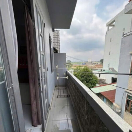 BÁN NHÀ VĂN CHUNG, P13 TÂN BÌNH