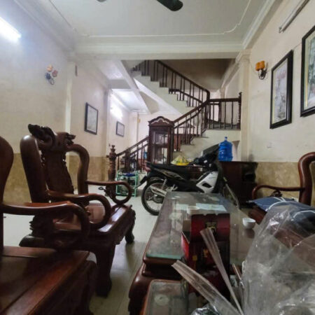 LÔ GÓC- 15 M RA MẶT PHỐ- NHÀ DÂN XÂY- ĐẦU TƯ ĐỈNH 8,96 tỷ – Nguyễn Khang 43m, 4 tầng, MT 4.5m Cầu LÔ GÓC- 15 M RA MẶT PHỐ- NHÀ DÂN XÂY- ĐẦU TƯ ĐỈNH 8,96 tỷ – Nguyễn Khang 43m, 4 tầng, MT 4.5m Cầu