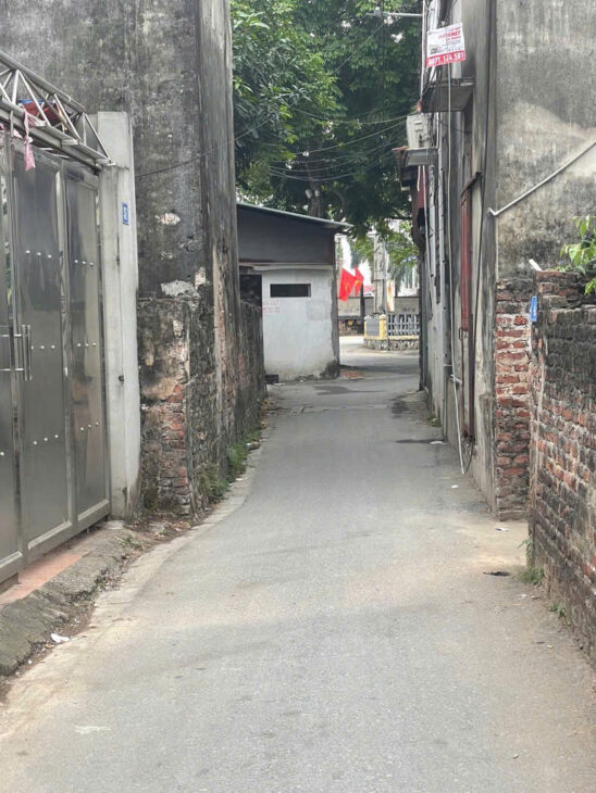 ĐẤT TÌNH QUANG CÁCH 10M RA Ô TÔ TRÁNH DT 35M – MT 3,5M- 2,6 TỶ