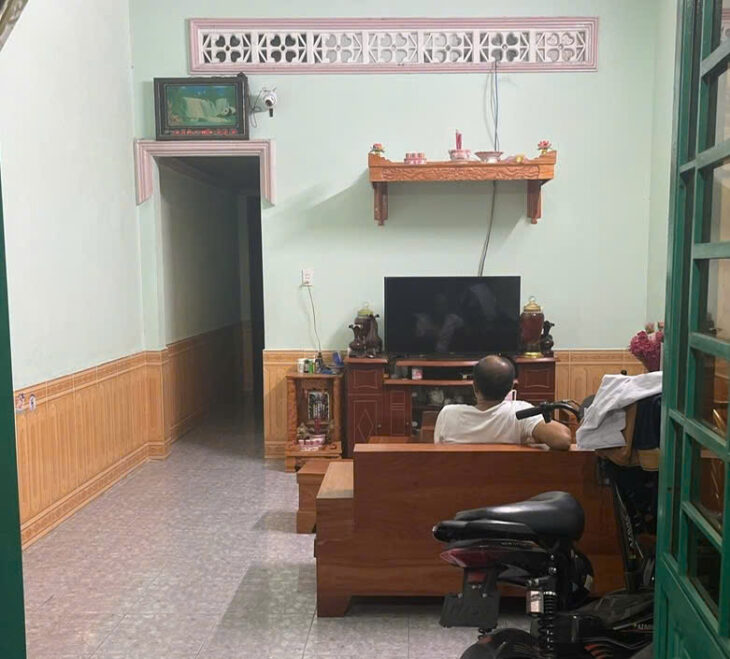 CHỦ CẦN TIỀN BÁN GẤP NHÀ Cấp 4 SC – GIÁ Tốt – Vị Trí Đẹp Tại : Khu Phố An Hòa – Hóa An – Biên Hòa