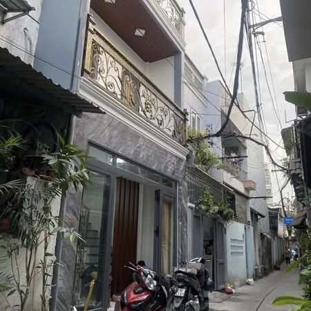 BÁN NHÀ 2 TẦNG, 40M2, NGAY TÂN KIỂNG, QUẬN 7 – GIÁ 5.8 TỶ – SỔ HỒNG CHÍNH CHỦ