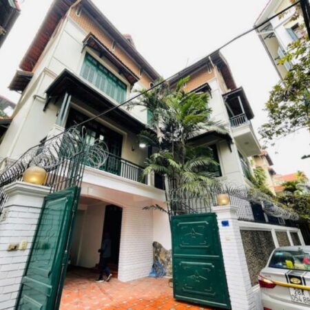 ⚜️ Biệt thự Sân vườn Kiểu Pháp Tô Ngọc Vân, Tây Hồ, 145m2 4T MT 13.5m, Chỉ 52 Tỷ ⚜️