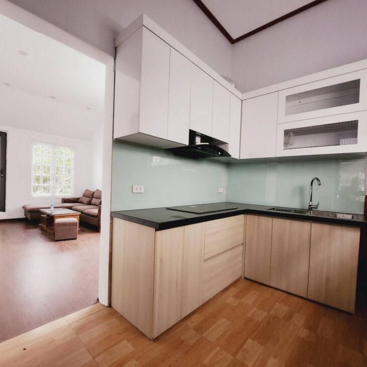 Bán nhà tập thể Khương Trung giá 3.6tỷ, diện tích 90m2, tầng 2, mặt tiền 5m