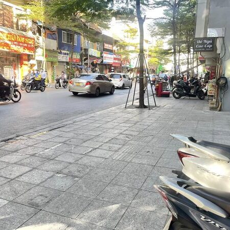 ???? RẺ NHẤT MẶT PHỐ KHÂM THIÊN, ĐỐNG ĐA, 27M2 5 T MT 3M, CHỈ 9 TỶ ????