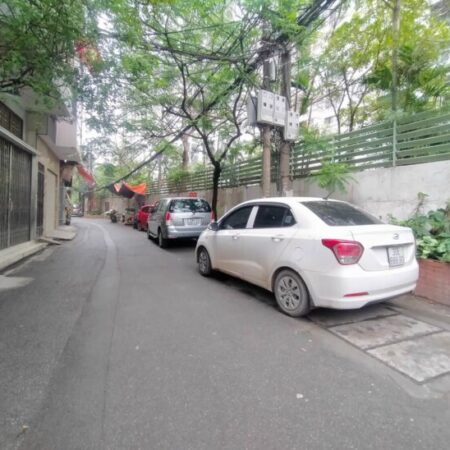 ⚜️ Khách sạn Nguyễn Trãi Sát Royal, Ô tô tránh 76m2 5T Thang máy MT 4m, 9 Phòng, Chỉ 16 Tỷ ⚜️ ⚜️ Khách sạn Nguyễn Trãi Sát Royal, Ô tô tránh 76m2 5T Thang máy MT 4m, 9 Phòng, Chỉ 16 Tỷ ⚜️