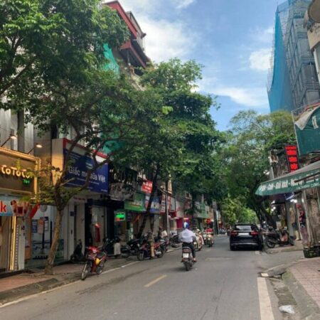 ???? Nhà Mặt Phố Thành Công, Ba Đình 80m2 5T, MT 5m, Cho thuê 80tr/tháng, Chỉ 38.8 Tỷ ????