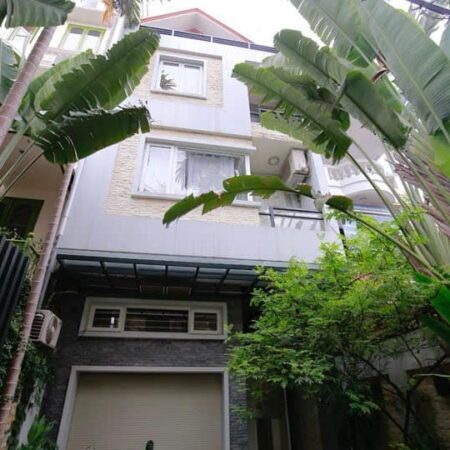 ???? Biệt Thự Sân Vườn Phố Đặng Thai Mai, Tây Hồ, Gara Ô tô, 135m2 4T MT 6m, Chỉ 49.5 Tỷ ????