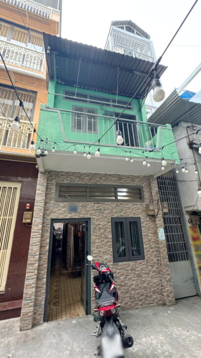 Nhà 2 tầng nở hậu ngay chợ hoa Hồ Thị Kỷ P1Q10. Giá 5,9 tỷ TL Nhà 2 tầng nở hậu ngay chợ hoa Hồ Thị Kỷ P1Q10. Giá 5,9 tỷ TL