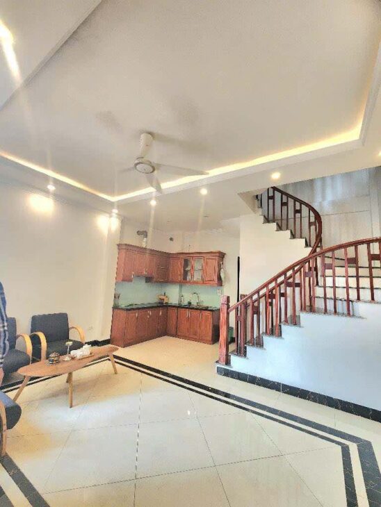 NHÀ ĐẸP THẠCH BÀN – LÔ GÓC – TIỀN NÀO CỦA NẤY – SAU QUY HOẠCH RA MẶT ĐƯỜNG- NHANH KẺO MẤT