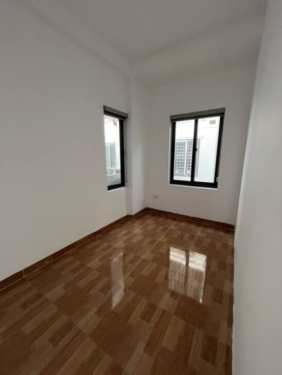 Bán nhà Yên Bình Yên Nghĩa giá 3.45 tỷ, diện tích 30m2, 4 tầng, mặt tiền 5.3m