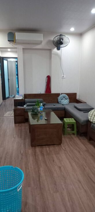 Bán nhà Nguyễn Trãi giá 3.5 tỷ, diện tích 100m2, tầng3, mặt tiền 3.5m