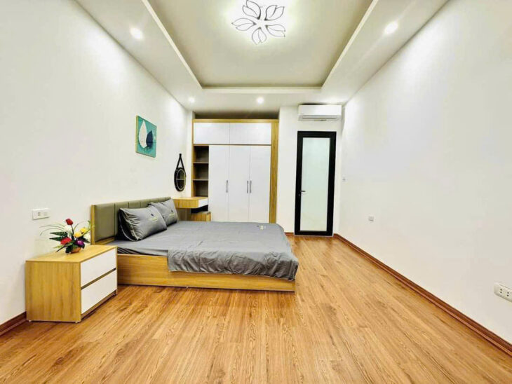 Nhà Mới Đón Tết Ngọc Thụy, Diện Tích 36m², MT 4,8m,Giá Chỉ 4,99 Tỷ