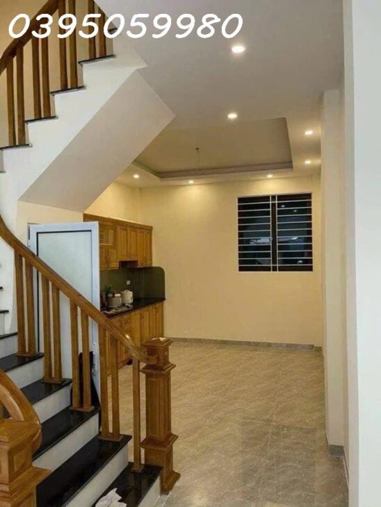 NHÀ ĐẸP Ở NGAY ĐÓN TẾT, NGÔ GIA TỰ, LONG BIÊN, 40M, 4T, GIÁ 5,X TỶ, GẦN PHỐ – LÔ GÓC SIÊU THOÁNG