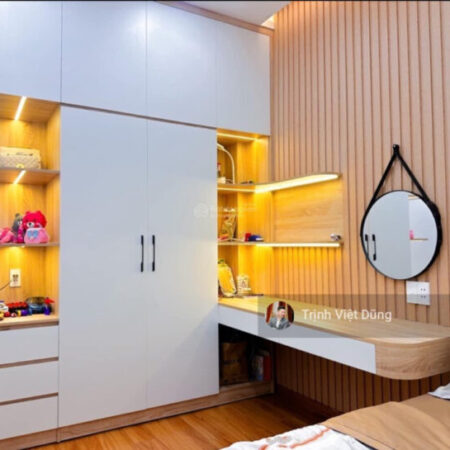 Nhà 3 tầng, mới đẹp 80m2, hẻm xe hơi, gần đường Lê Văn Thịnh, Quận 2, giá nhỉnh 5 tỷ