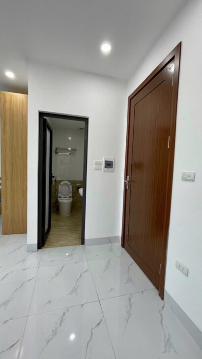 BÁN GẤP NGỌC LÂM, 65M,6T,MT5.8M MÀ GIÁ CHỈ HƠN 12 TỶ TÝ, LÔ GÓC – NGÕ THÔNG – DÒNG TIỀN 720TR/NĂM –