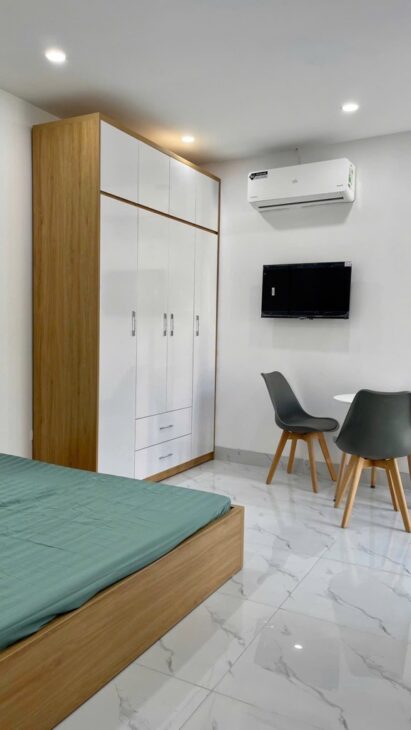 BÁN GẤP NGỌC LÂM, 65M,6T,MT5.8M MÀ GIÁ CHỈ HƠN 12 TỶ TÝ, LÔ GÓC – NGÕ THÔNG – DÒNG TIỀN 720TR/NĂM –