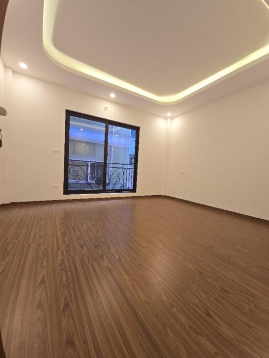 SIÊU PHẨM ĐÓN TẾT ĐOÀN VIÊN, NGUYỄN VĂN CỪ, 52m, 5T, MT4,6, GIÁ NHỈNH 8 TỶ.