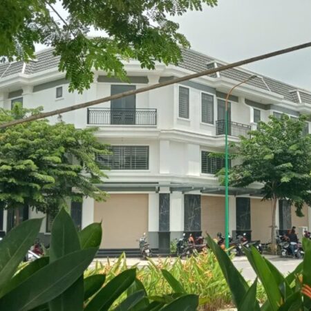 Nhà Phố Thổ Cư 100% (5x16m) Tại Hòa Lợi, Bến Cát – Giá 2,66 Tỷ – Gần VSIP 2, Đồng An 2, Cách TP Mới