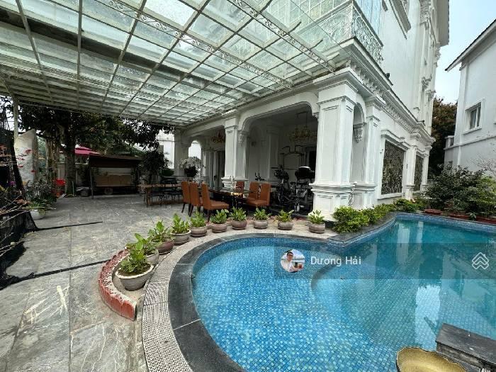 Bán nhà Yên Phụ Tây Hồ – 170m x MT 9m – Cách Mặt Hồ Tây 20m – Ô Tô Vào Nhà – Ở Sướng