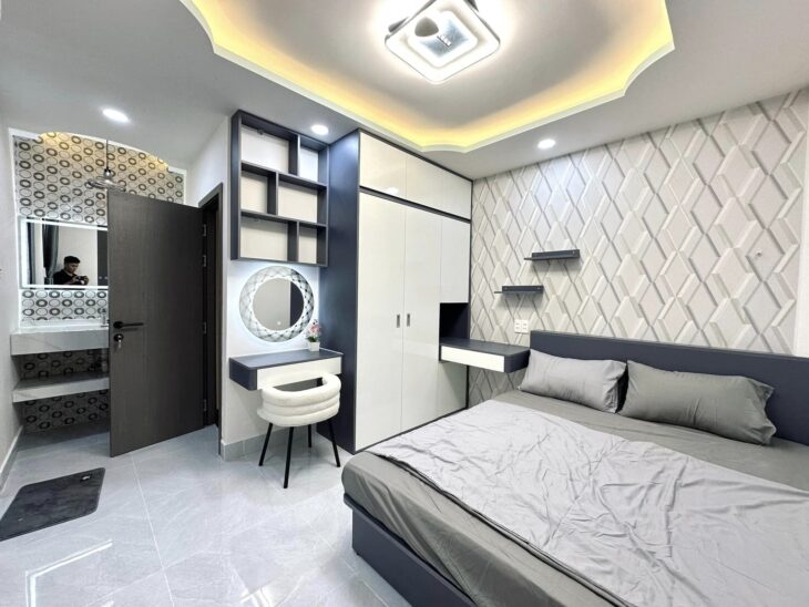 Nhà 3 Tầng, Mặt Tiền 7,9m Tại Thanh Am, Long Biên – Giá Hợp Lý! 0902318197