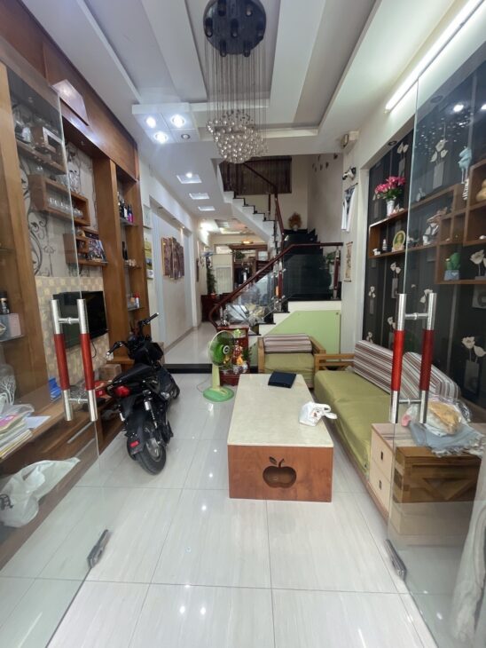 BÁN NHÀ BÀNH VĂN TRÂN, P7 TÂN BÌNH