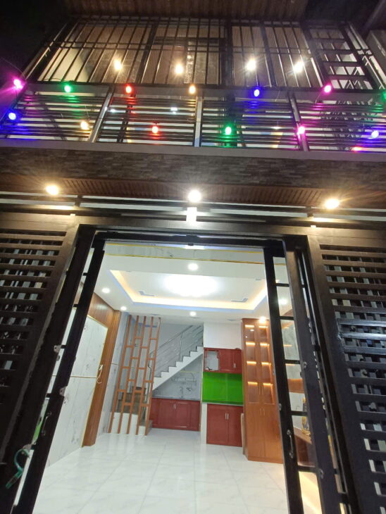 Nhà 2 tầng hẻm 3m Âu Dương Lân P3Q8. Giá 3,95 tỷ TL
