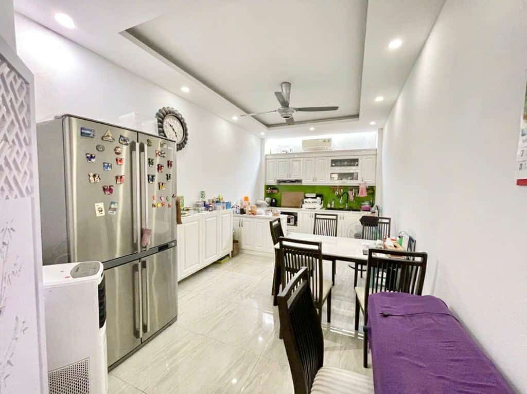 CHẤT ! Chính chủ bán nhà Hồng Tiến, tự xây, thiết kế đẹp, xe 7 chỗ chạy thông, 13.2 tỷ