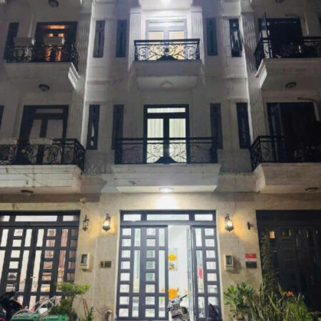 ????Nhà 5 tầng đường THẠNH LỘC 44, phường THẠNH LỘC, Q12, dt 65m2 (4mx17m). Hẻm Ôtô 10m. Giá 5,xTỷ ????Nhà 5 tầng đường THẠNH LỘC 44, phường THẠNH LỘC, Q12, dt 65m2 (4mx17m). Hẻm Ôtô 10m. Giá 5,xTỷ