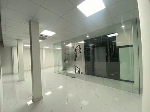 TÒA NHÀ VĂN PHÒNG KIM MÃ – BA ĐÌNH – 90M2 x 4T – MT 10M – 19 TỶ – Ô TÔ VÀO NHÀ-THANG MÁY