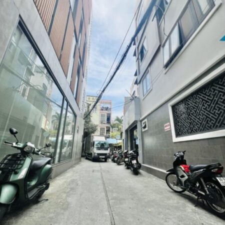 Bán nhà THÍCH QUẢNG ĐỨC – 4m x 12m – 64m2 sổ nở hậu – full nội thất Bán nhà THÍCH QUẢNG ĐỨC – 4m x 12m – 64m2 sổ nở hậu – full nội thất