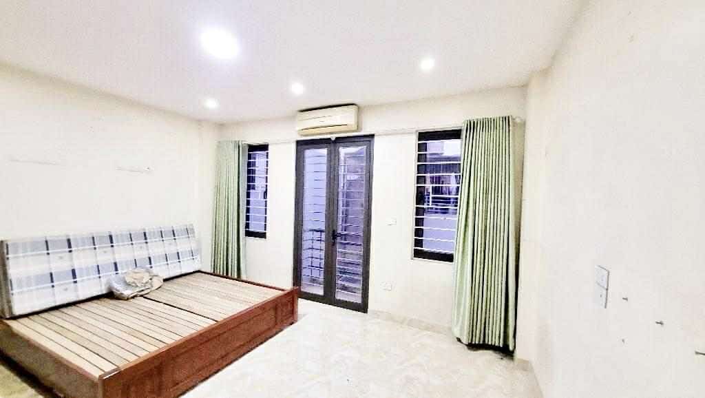 Chưa có phương án thay thế! Bán nhà Ngọc Thuỵ, lô góc 3 thoáng, 7 chỗ chạy thông, 7.8 tỷ