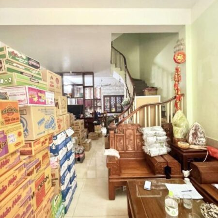 Đã từng khó khăn với việc tìm nhà 10 tỷ nhưng bây giờ có lẽ sẽ khác! Bán nhà Nguyễn Sơn, 65m2, ô tô Đã từng khó khăn với việc tìm nhà 10 tỷ nhưng bây giờ có lẽ sẽ khác! Bán nhà Nguyễn Sơn, 65m2, ô tô