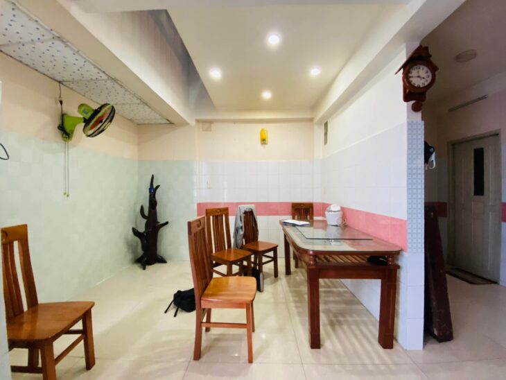 Bán nhà 10 phòng cho thuê, 6m x 10m, NG TRUNG TRỰC, 7.3 TỶ.