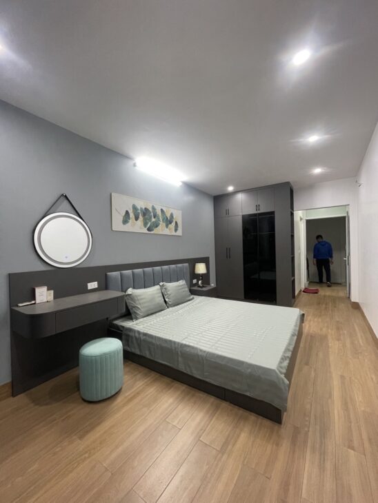 Hiếm, Bán nhà đẹp Ngọc Thuỵ – Long Biên – Ô tô Tránh – Gần chợ, công viên, 40m2,5 tầng nhỉnh 7 tỷ