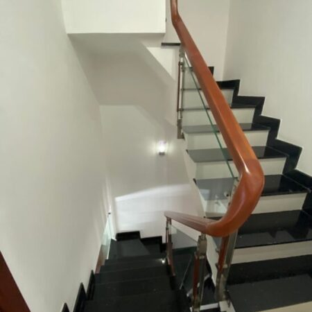 Giá 4.55 tỷ bán gấp nhà TRƯỜNG SA, PHÚ NHUẬN, 3 lầu, 4m ngang