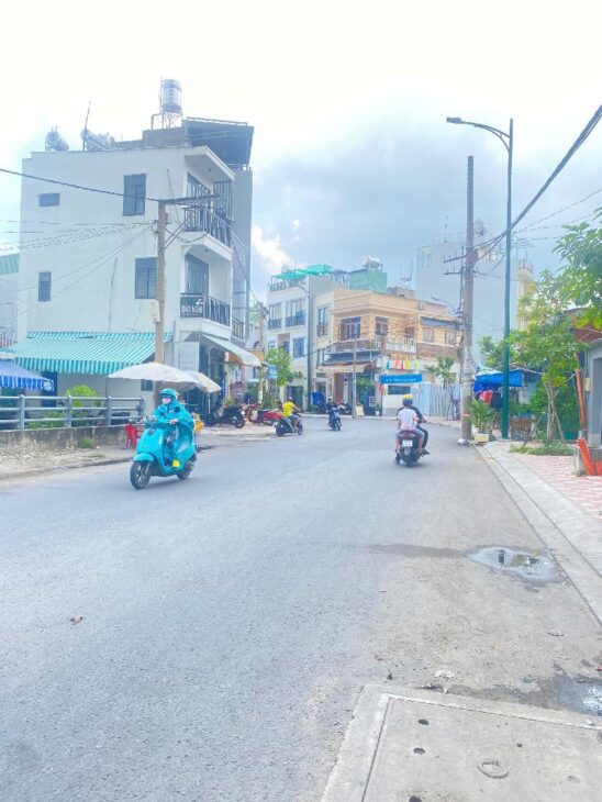 CHỈ 6.45 TỶ, DT KHỦNG 72.8m2, RỘNG 4.9M – SÁT MT BA ĐÌNH – CÁCH QUẬN 5 NGUYỄN TRI PHƯƠNG CHỈ 1 CÂY
