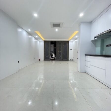 YÊN HOÀ 53M2 X 7 TẦNG THANG MÁY – 10.6 TỶ – NHÀ ĐẸP, VỊ TRÍ ĐẮC ĐỊA